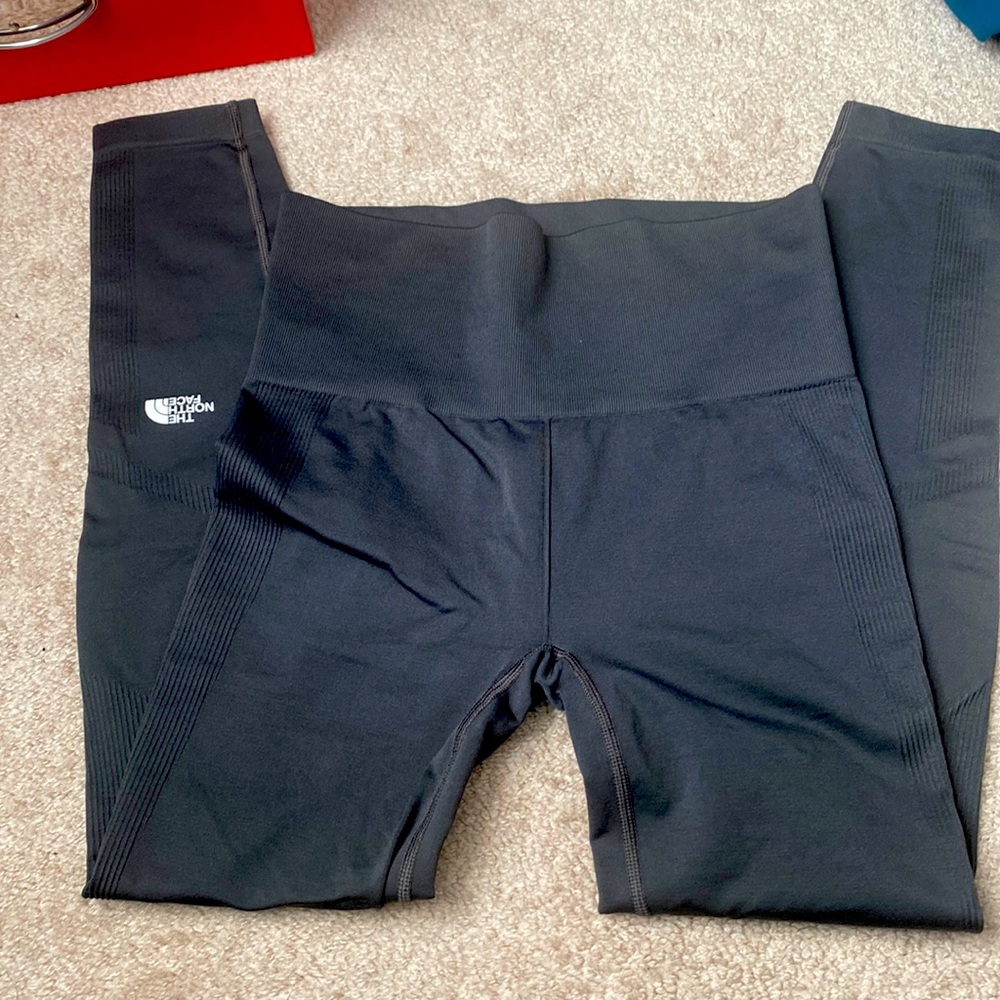 Northface leggings dark gray